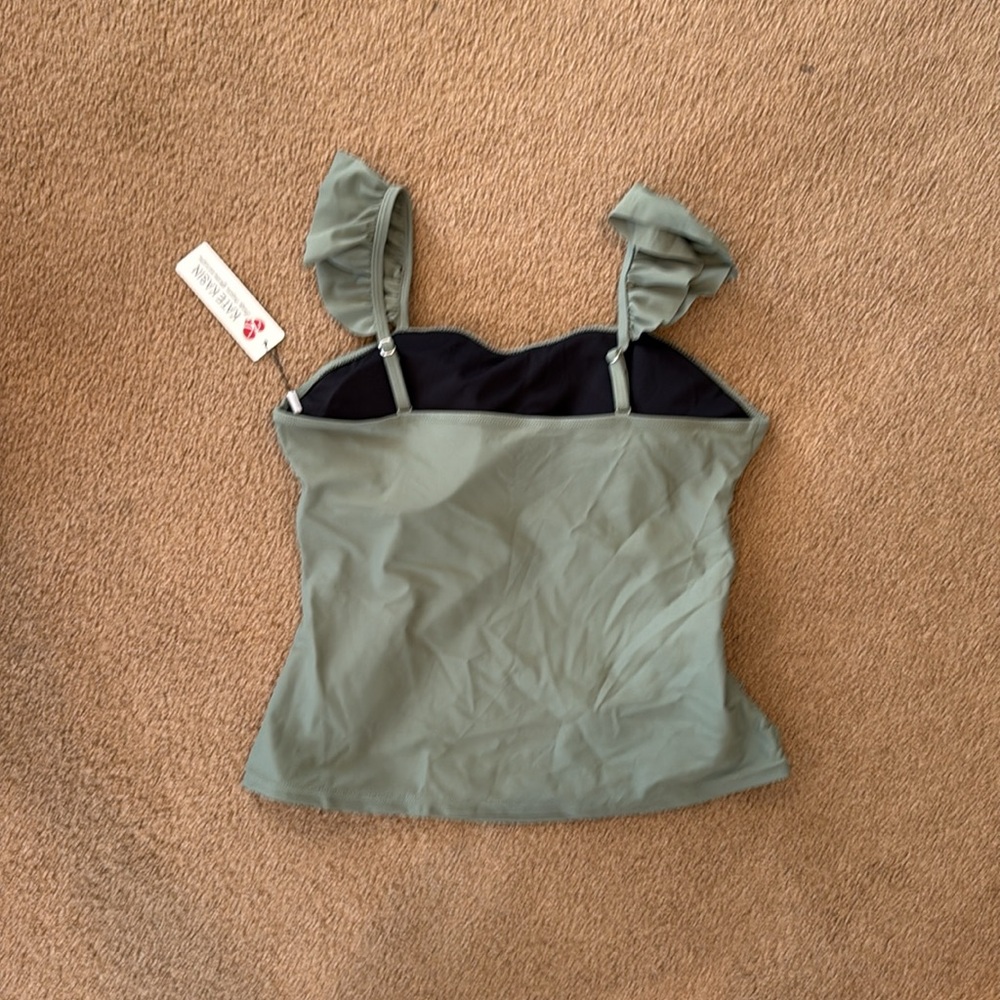 Green Ruffled Tankini Set - Picture 4 of 7
